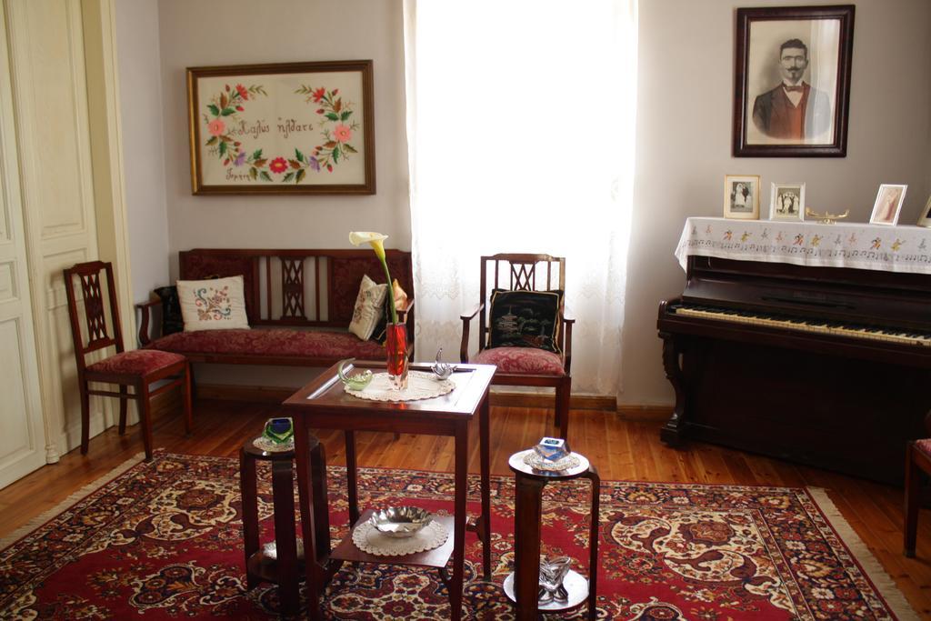 Kyra Vintage House Apartment Chania  ภายนอก รูปภาพ